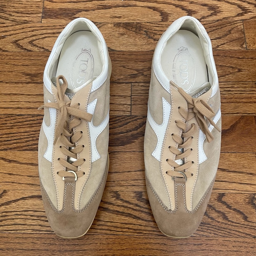 Tod’s Men’s Nude Suede Low-Top Sneakers